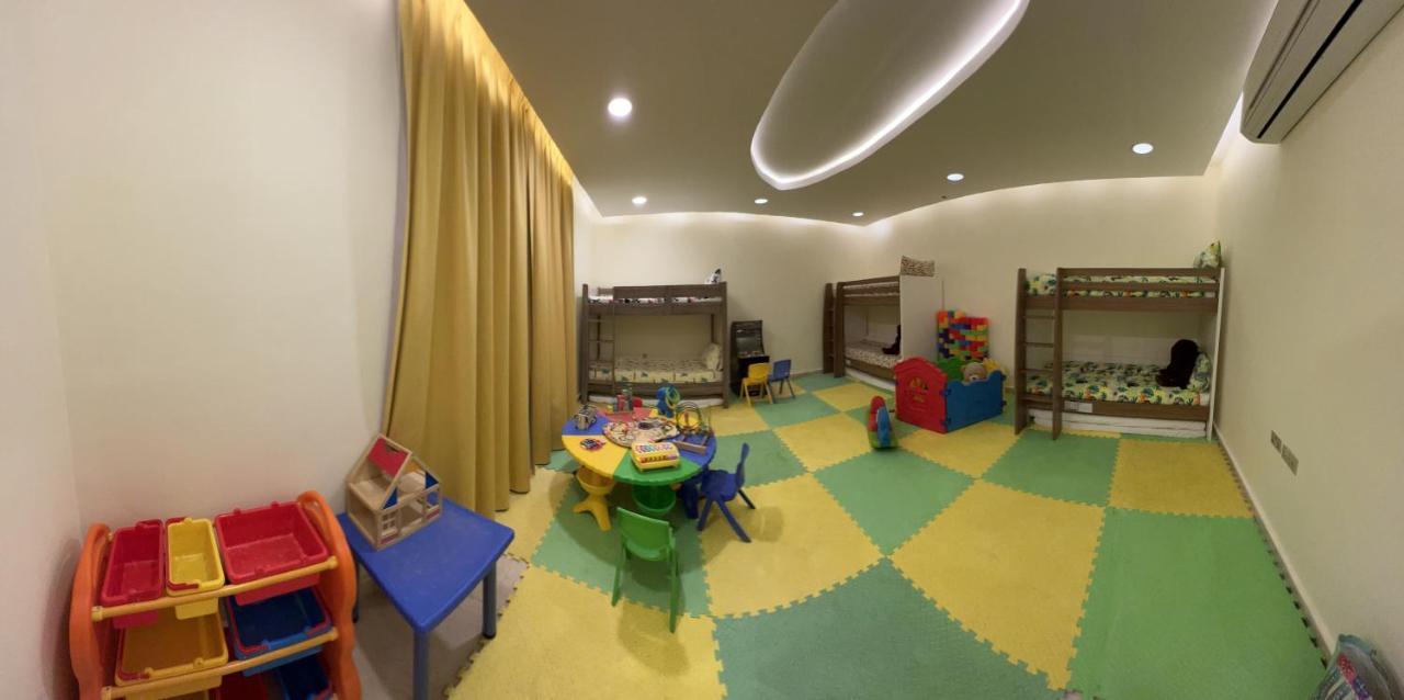 Farm Lebanon Guest House อาบูดาบี ภายนอก รูปภาพ